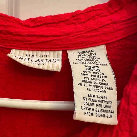 Red Casual Button Down Shirt - Picture 4 of 4